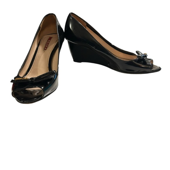 PRADA Calzature Donna Patent Leather Wedge Heels – Black,...